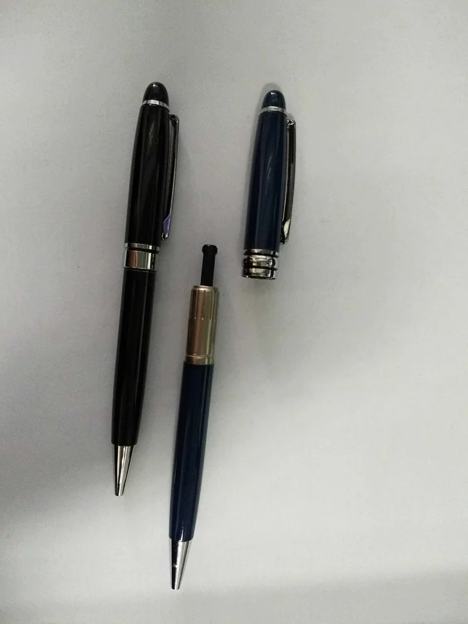 Black Metal Twist Pen with Gold Trim