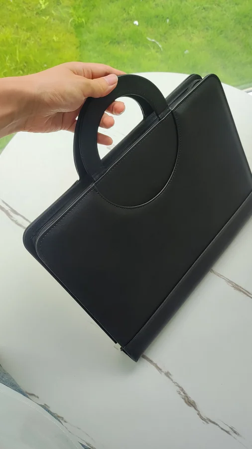 Wireless Charging A4 Portfolio - view 2