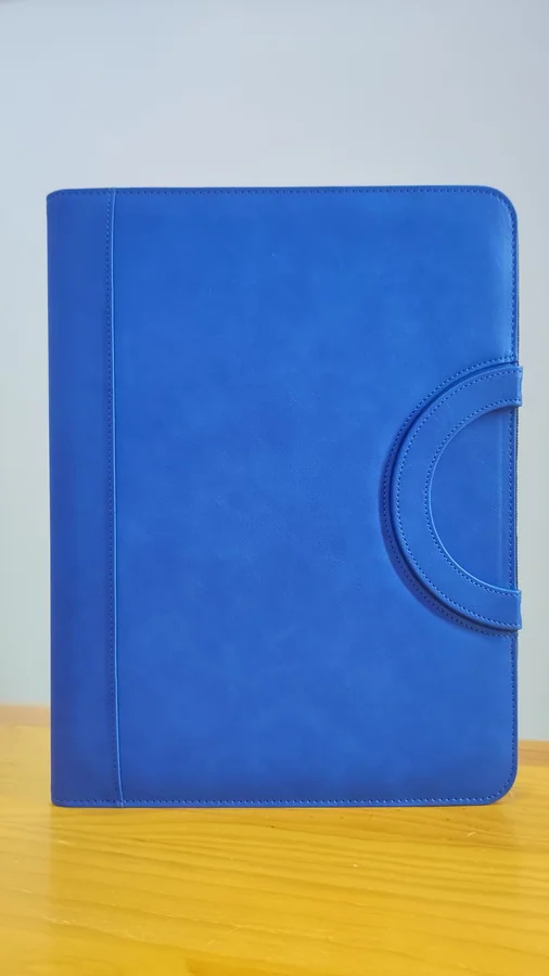Wireless Charging Portfolio with Handle