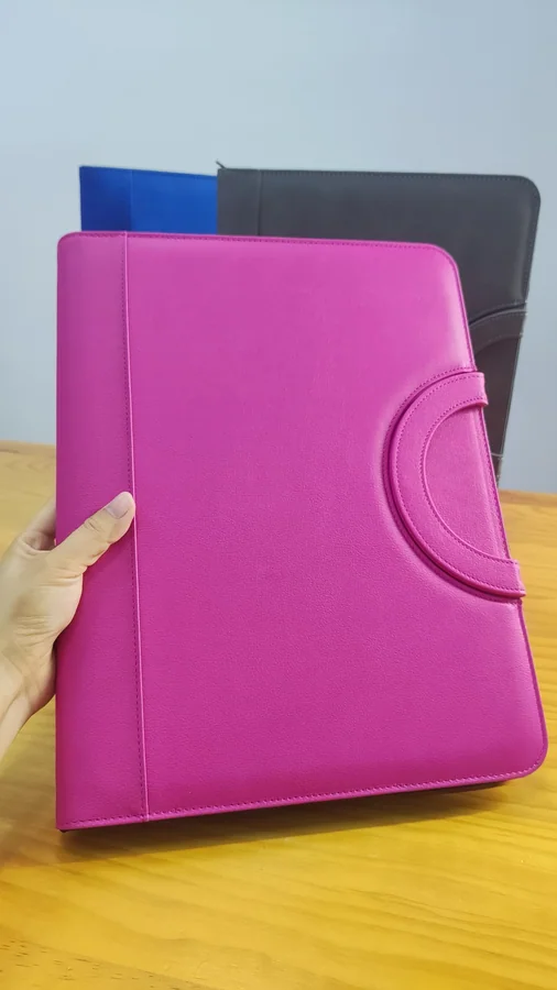 Wireless Charging Portfolio with Handle - view 3
